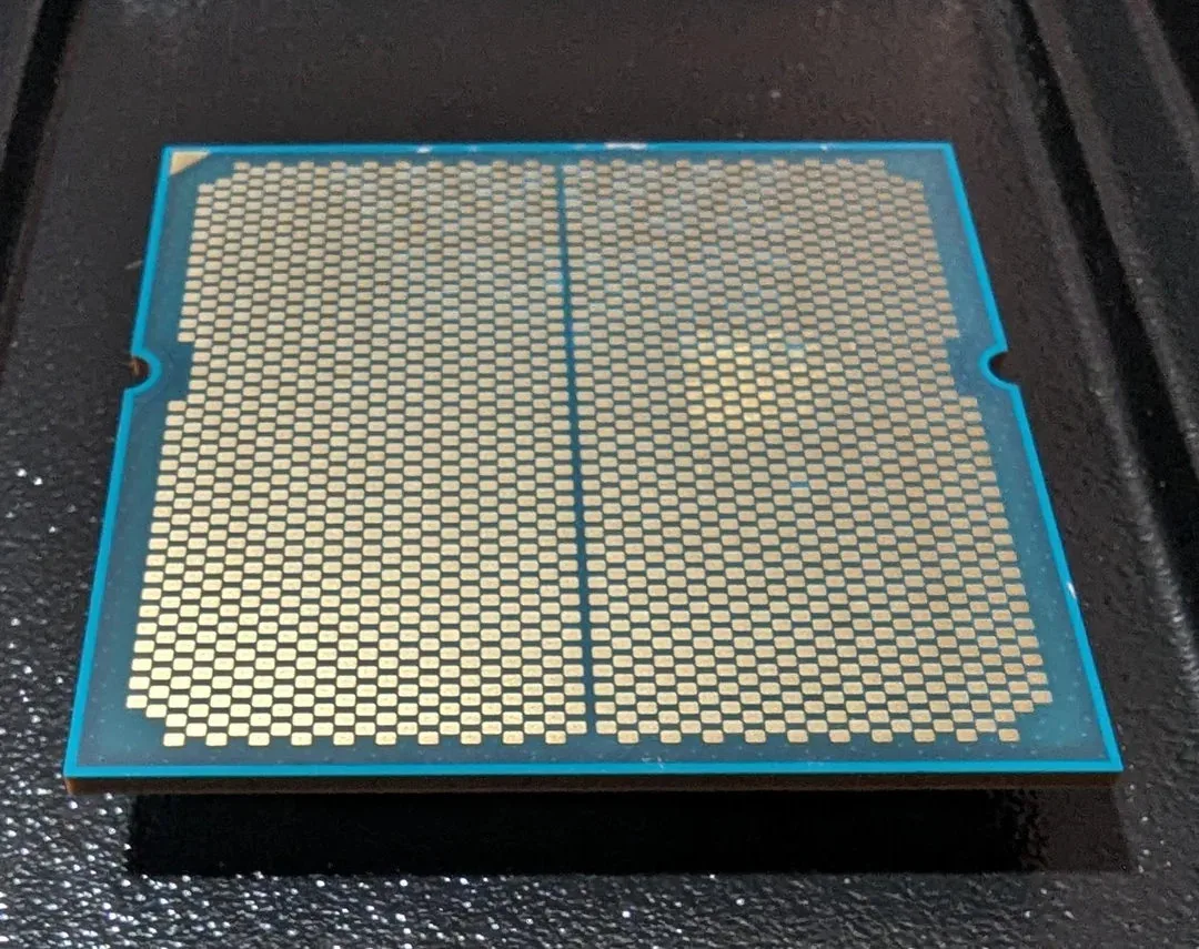 another-ryzen-9-9950x-death-on-asrock-v0-swlq3r6c0rlf1